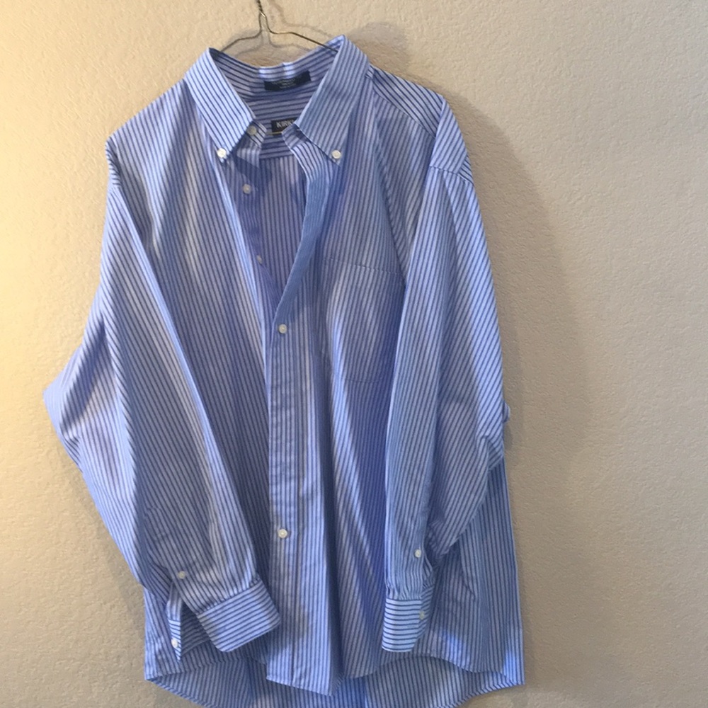Kirkland Dress Shirt 17 1/2 x 33